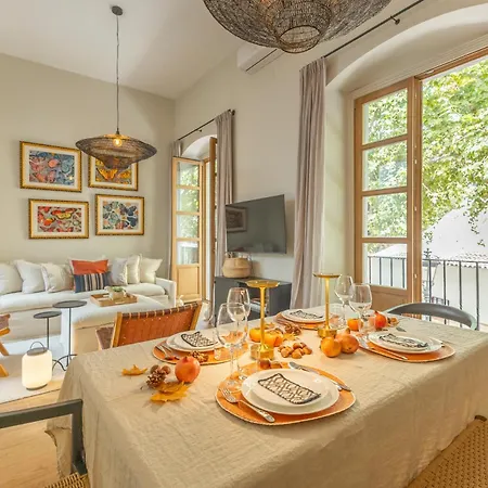 Ohliving Estrellita De Castro Sevilla